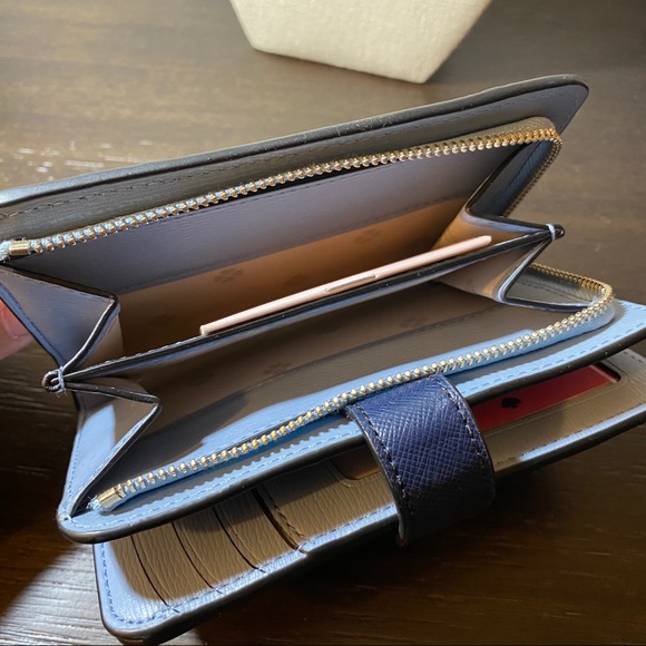 KATE SPADE spencer compact wallet - Picture 6 of 11